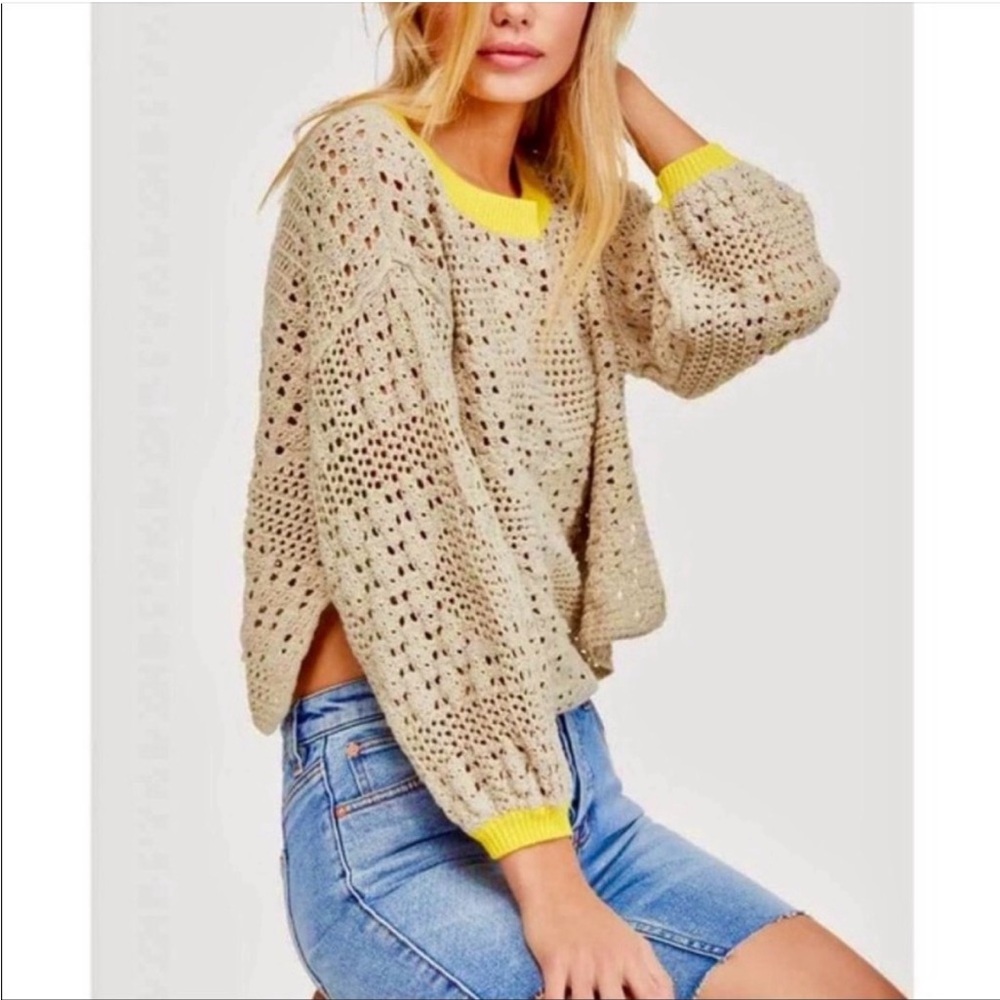 Free People Home Run Cropped Sweater Tan Yellow Trim Size M Boxy Fit